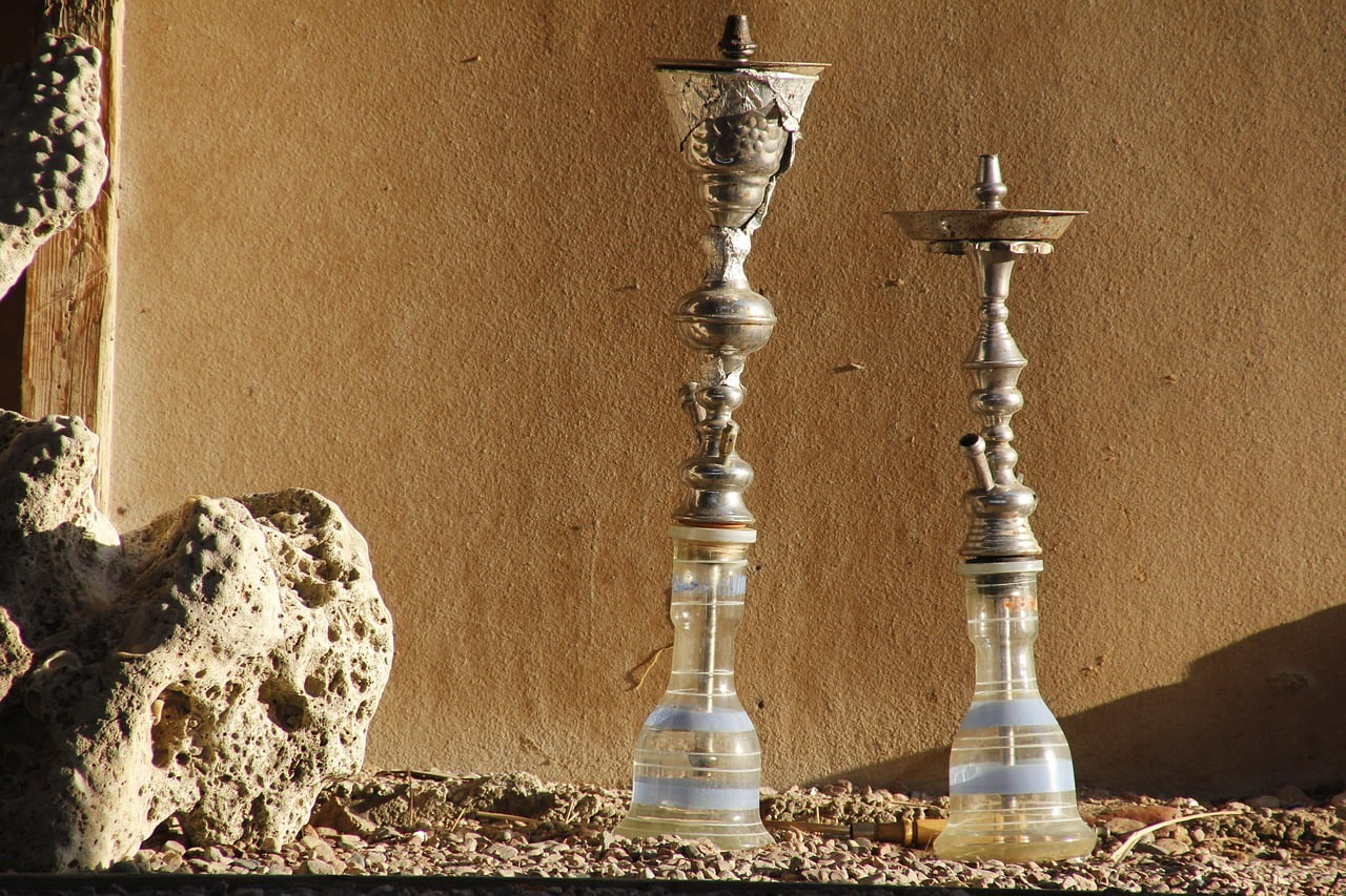 First Shisha Die Geschichte von Shisha: Ursprünge und Entwicklungen - Sapphire ...